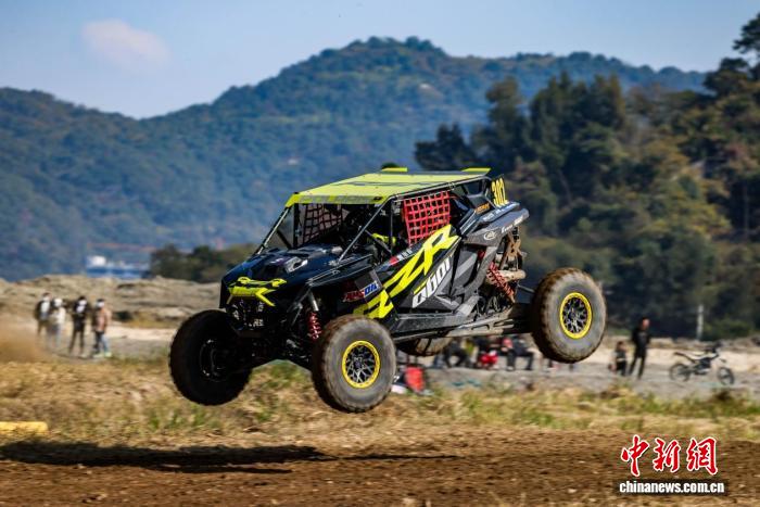 2025中国汽车场地越野锦标赛玉环站收官决出各组