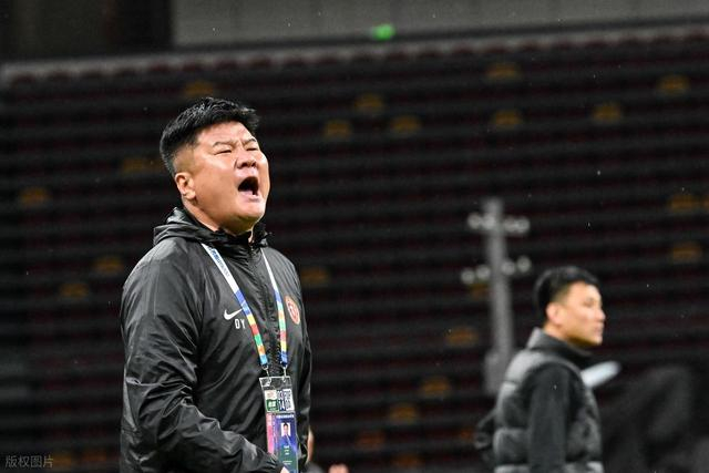 中超四队两连败主帅危机浮现