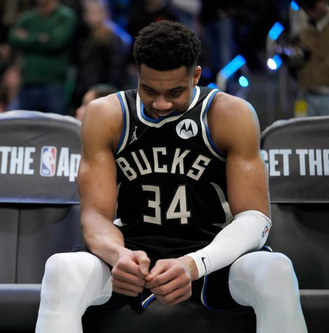 字母哥续约或交易引雄鹿内部权力博弈