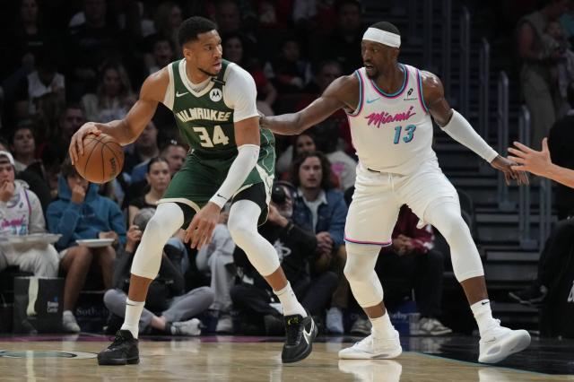 字母哥续约或交易引雄鹿内部权力博弈