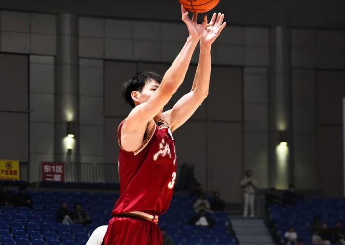 浙江队团队攻势碾压吉林，大比分领先