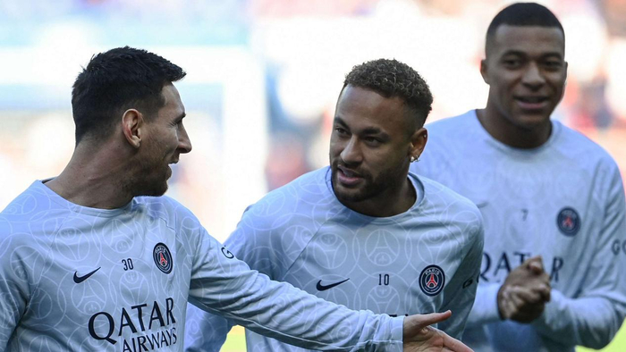 姆巴佩回忆巴黎时期梅西射门神技